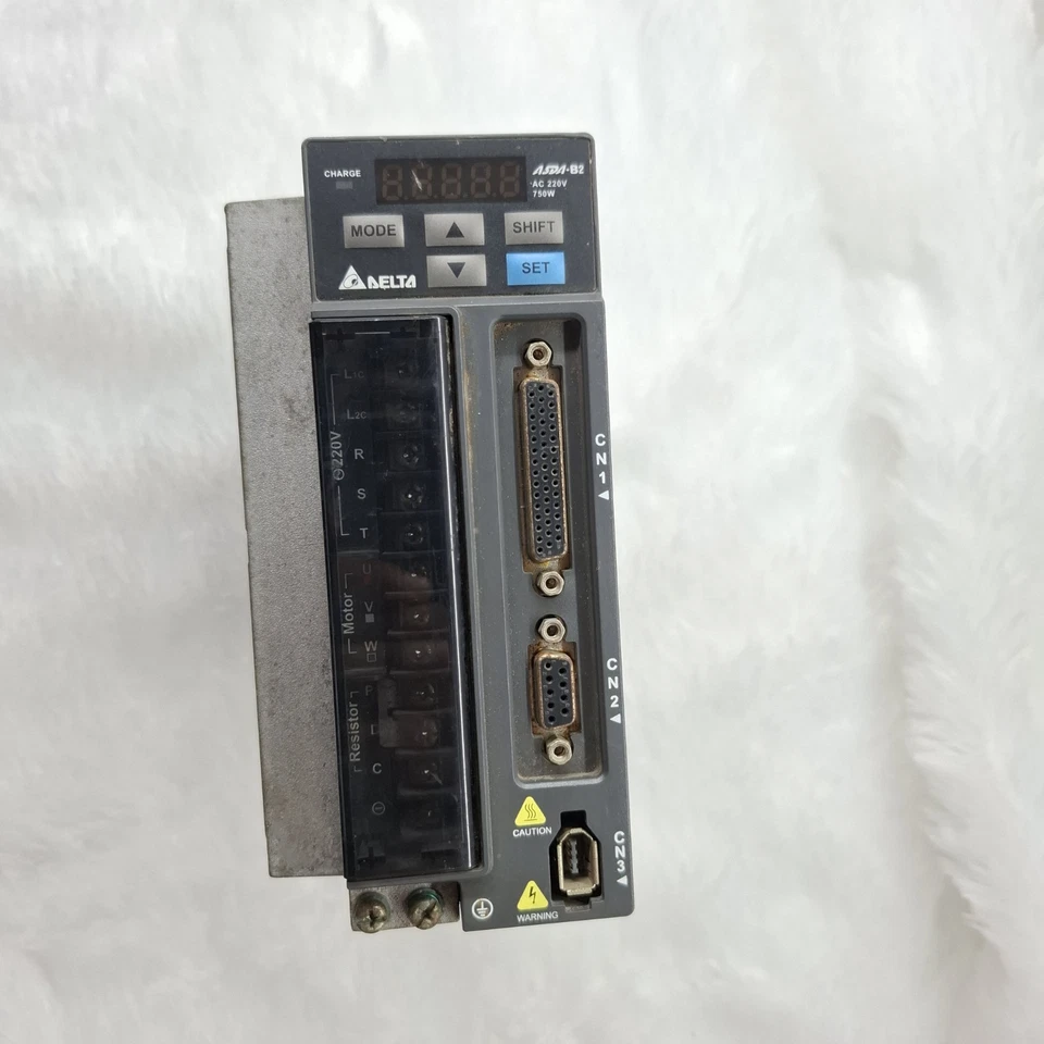 DELTA SERVO DRIVE ASD-B2-0721-B 750W 230V 3PH ASDB20721B FAST SHIP